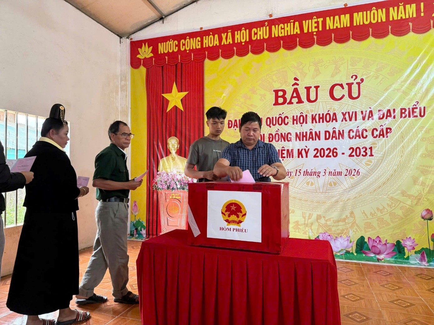 anh tin bai